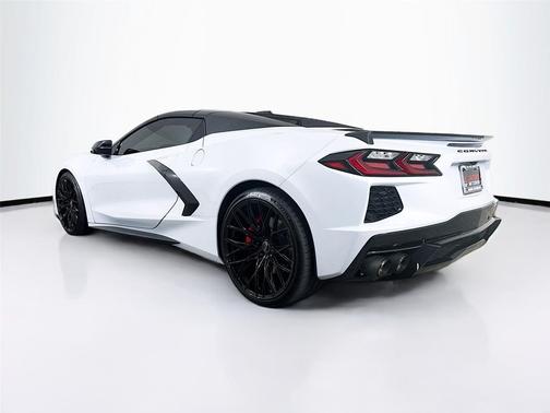2022 Chevrolet Corvette Stingray w/2LT