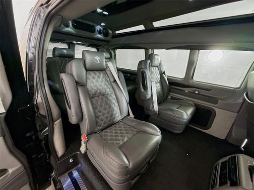 2025 GMC Savana 2500 Work Van