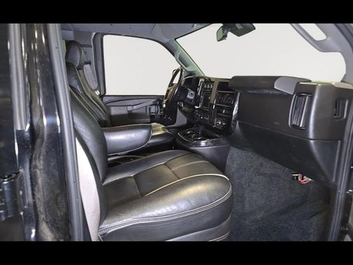 BLACK 2019 Chevrolet Express 2500 Work Van