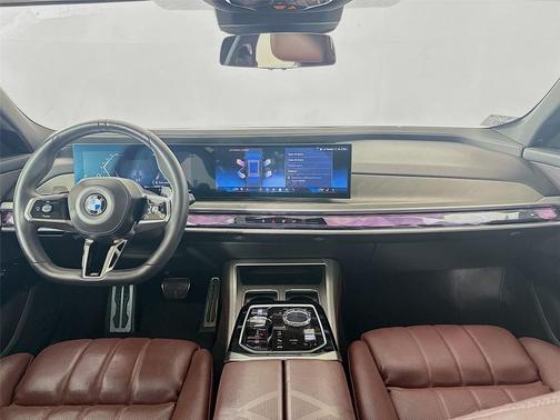 Frozen Deep Grey 2023 BMW 740 i
