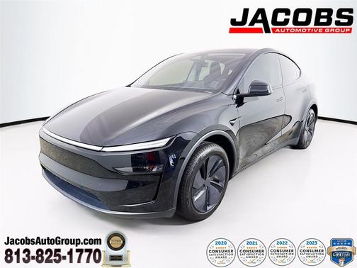 Diamond Black 2026 Tesla Model Y Premium Rear-Wheel Drive