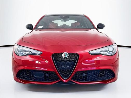 2023 Alfa Romeo Giulia Veloce RWD
