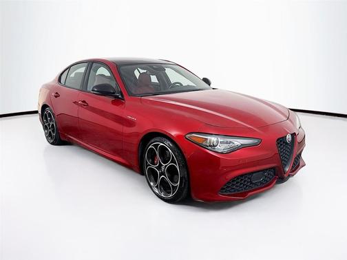 2023 Alfa Romeo Giulia Veloce RWD