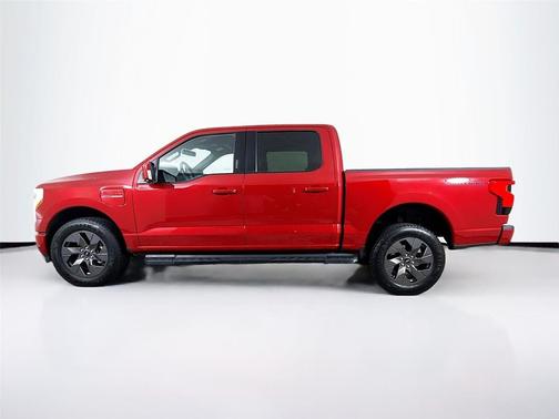 2023 Ford F-150 Lightning LARIAT