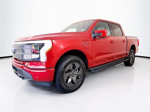 2023 Ford F-150 Lightning LARIAT