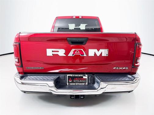 Molten Red Pearlcoat 2026 RAM 2500 Big Horn Crew Cab 4x4 6'4' Box