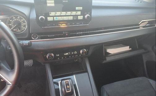 Red Diamond 2023 Mitsubishi Outlander SE S-AWC