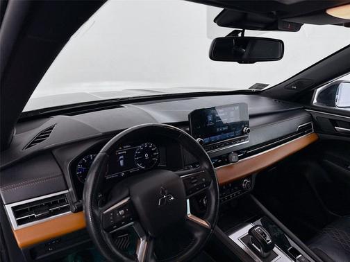 2022 Mitsubishi Outlander SEL 2.5 2WD