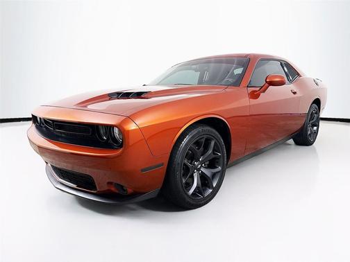 2020 Dodge Challenger SXT