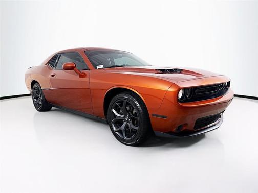 2020 Dodge Challenger SXT