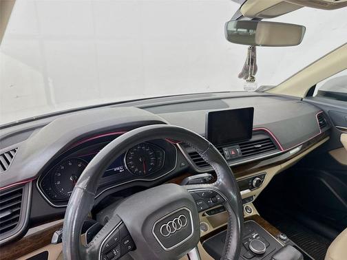2020 Audi Q5 45 Premium