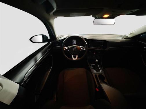 Pure White 2019 Volkswagen Jetta 1.4T S