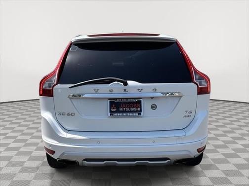 2017 Volvo XC60 T6 Dynamic