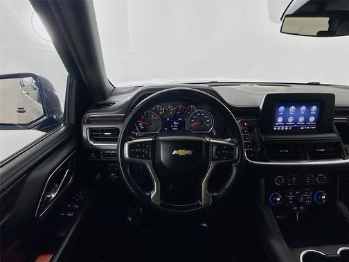 2023 Chevrolet Suburban LS