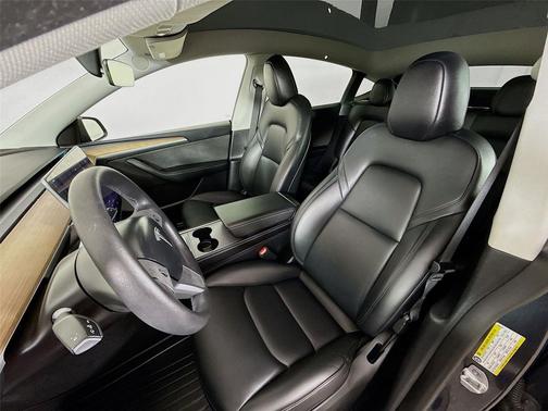 2024 Tesla Model Y Long Range Dual Motor All-Wheel Drive