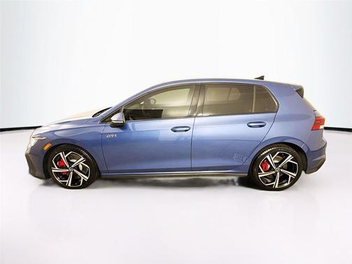 2025 Volkswagen Golf GTI 2.0T SE DSG