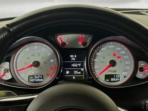 2012 Audi R8 5.2 quattro Spyder