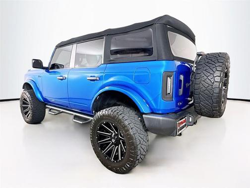2022 Ford Bronco Base