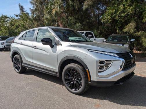 2025 Mitsubishi Eclipse Cross LE