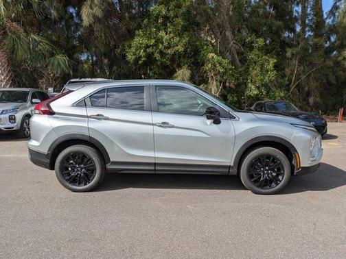 2025 Mitsubishi Eclipse Cross LE