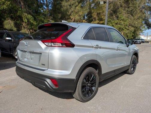 2025 Mitsubishi Eclipse Cross LE