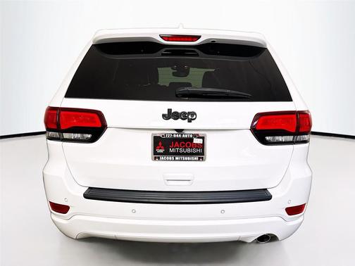 2021 Jeep Grand Cherokee Laredo