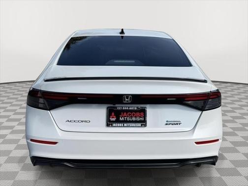 2024 Honda Accord Hybrid Base