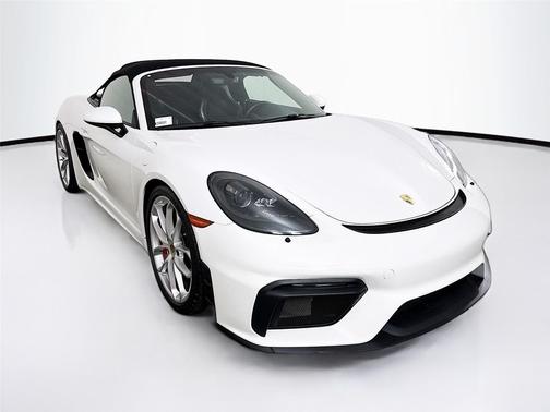 2021 Porsche 718 Spyder Roadster