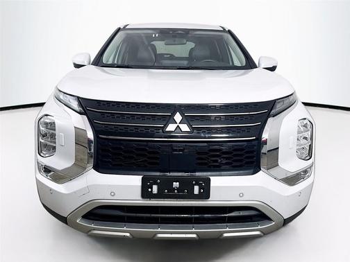 2023 Mitsubishi Outlander PHEV SE S-AWC