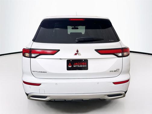 2023 Mitsubishi Outlander PHEV SE S-AWC