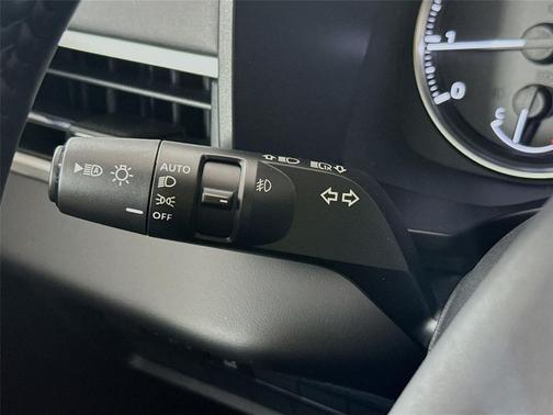 Black Diamond 2026 Mitsubishi Outlander SE