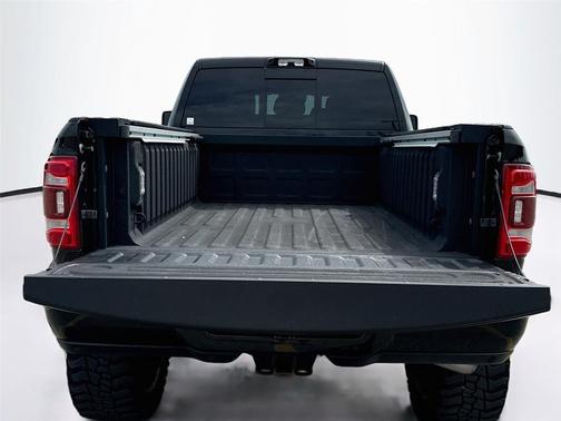 Diamond Black Crystal Pearlcoat 2023 RAM 2500 Limited Mega Cab 4x4 6'4' Box