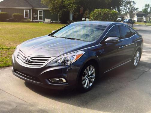 Smoke Gray Metallic 2012 Hyundai Azera Base