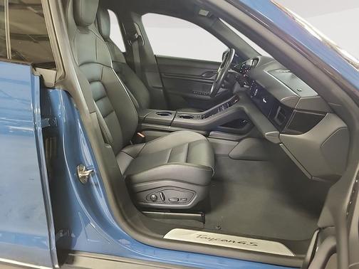 Neptune Blue 2024 Porsche Taycan 4S