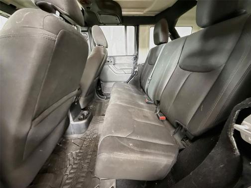 Black Clearcoat 2016 Jeep Wrangler Unlimited Sport