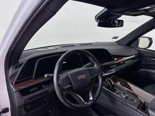 2023 Cadillac Escalade Luxury