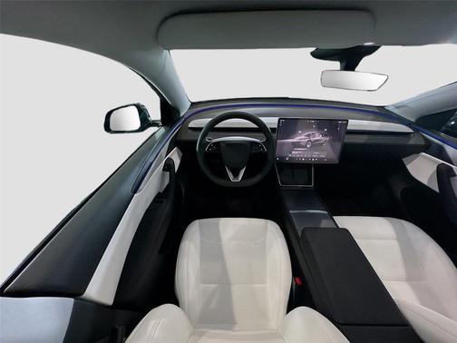 Diamond Black 2026 Tesla Model Y Premium Rear-Wheel Drive