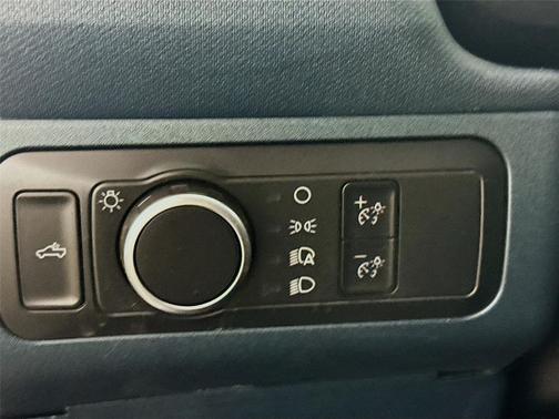 Oxford White 2022 Ford Maverick XL