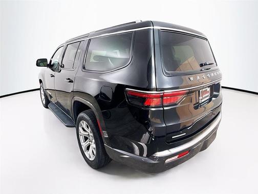 2022 Jeep Wagoneer Series II 4x4