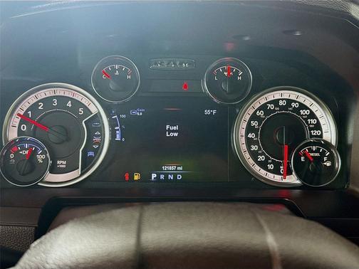 2017 RAM 3500 Laramie Crew Cab 4x4 8' Box