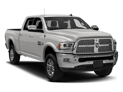 2017 RAM 3500 Laramie Crew Cab 4x4 8' Box