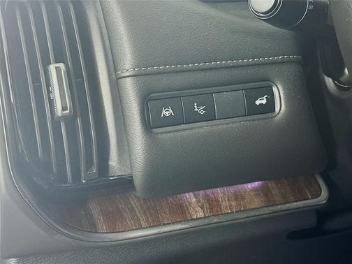 2025 Nissan Armada SL 2WD