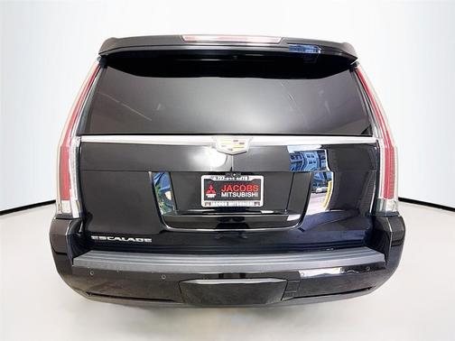 2020 Cadillac Escalade Premium Luxury
