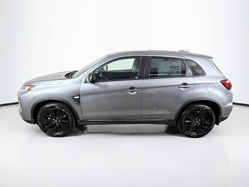 Mercury Gray Metallic 2027 Mitsubishi Outlander Sport 2.0 LE