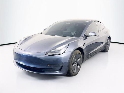 2022 Tesla Model 3 Standard Range