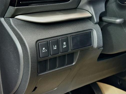 2026 Mitsubishi Eclipse Cross LE