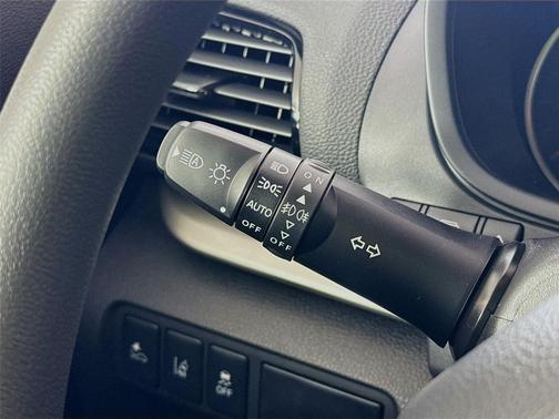 2026 Mitsubishi Eclipse Cross LE