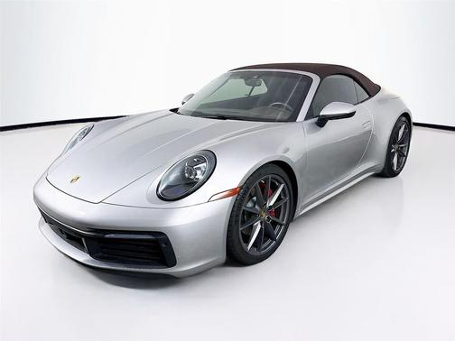 2020 Porsche 911 Carrera 4