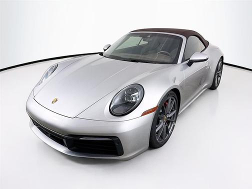 2020 Porsche 911 Carrera 4