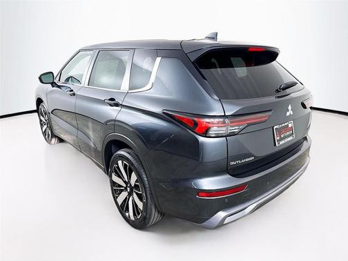 2026 Mitsubishi Outlander SE 1.5T 2WD